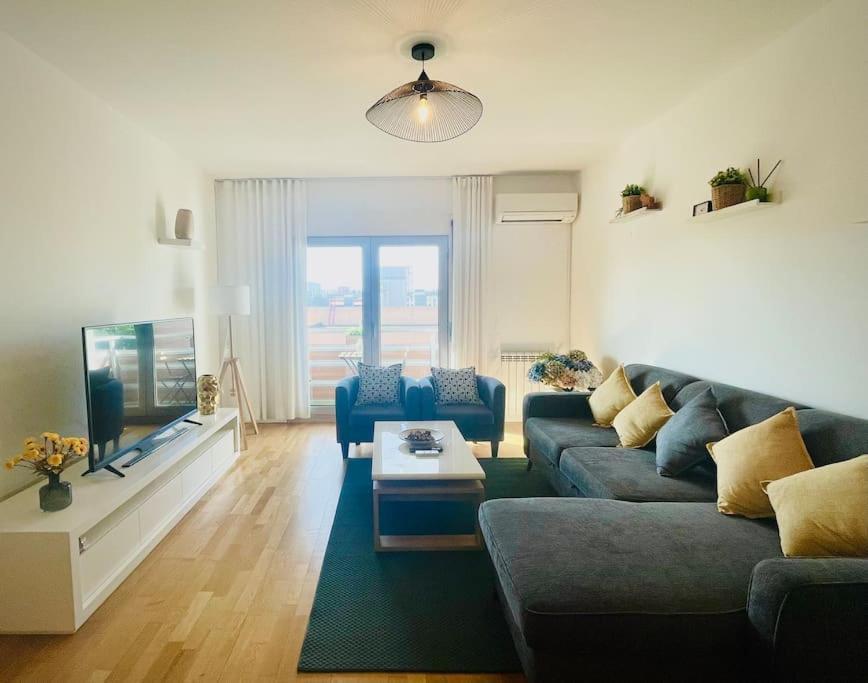 Airport Expo Apartment Lisbon Exterior photo