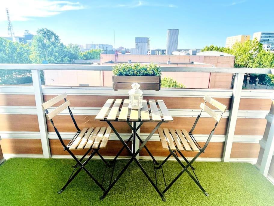 Airport Expo Apartment Lisbon Exterior photo