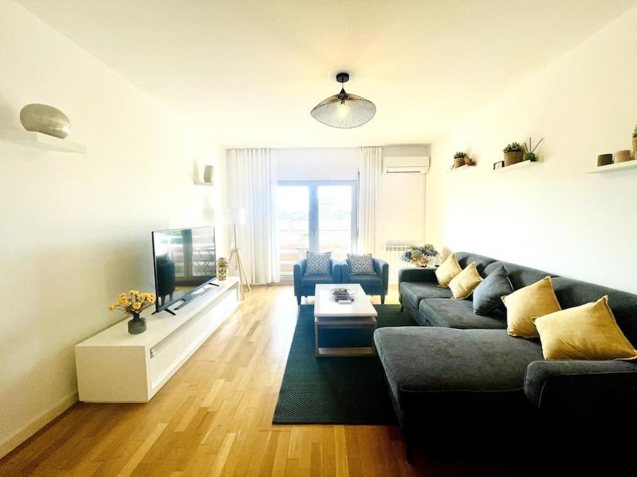 Airport Expo Apartment Lisbon Exterior photo